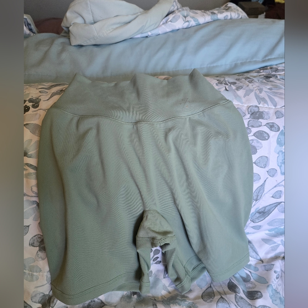 P'tula Sweeney 6"short